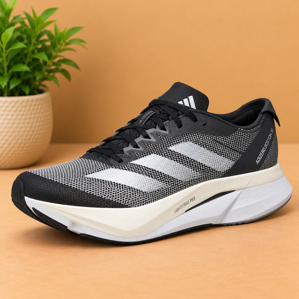 NWT adidas Women's Adizero Boston 12 Running Shoes Black/White/Carbon Size 7